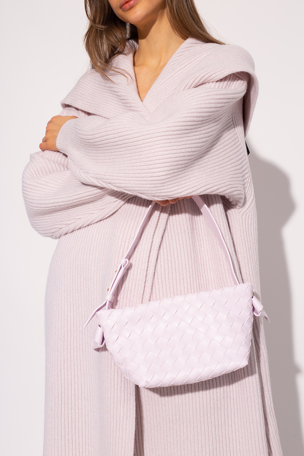 tie shoulder bag